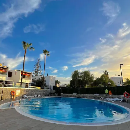 Modern Americas Troya *