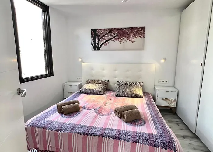 Modern Americas Troya شقة